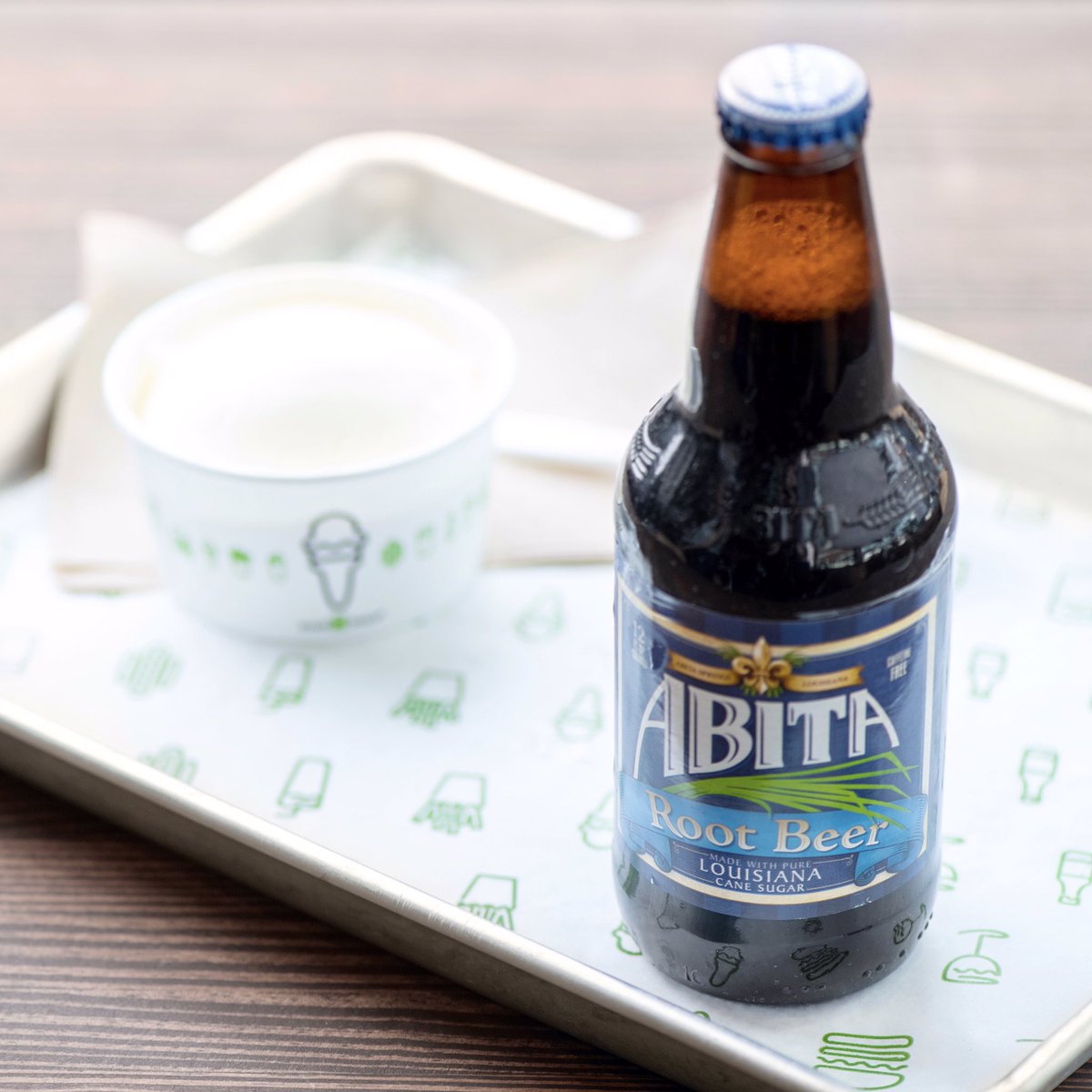 ルートビア 】をご存知ですか？数種類のハーブが入った後味さっぱりな