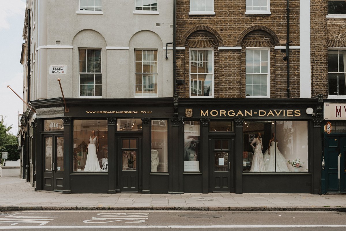 Gorgeous exterior shots of the London boutique!! 

Shot by the amazing Alba Turnbull. See her on our recommended vendors list!

#wedding #weddingdress #bride #bridal #londonwedding