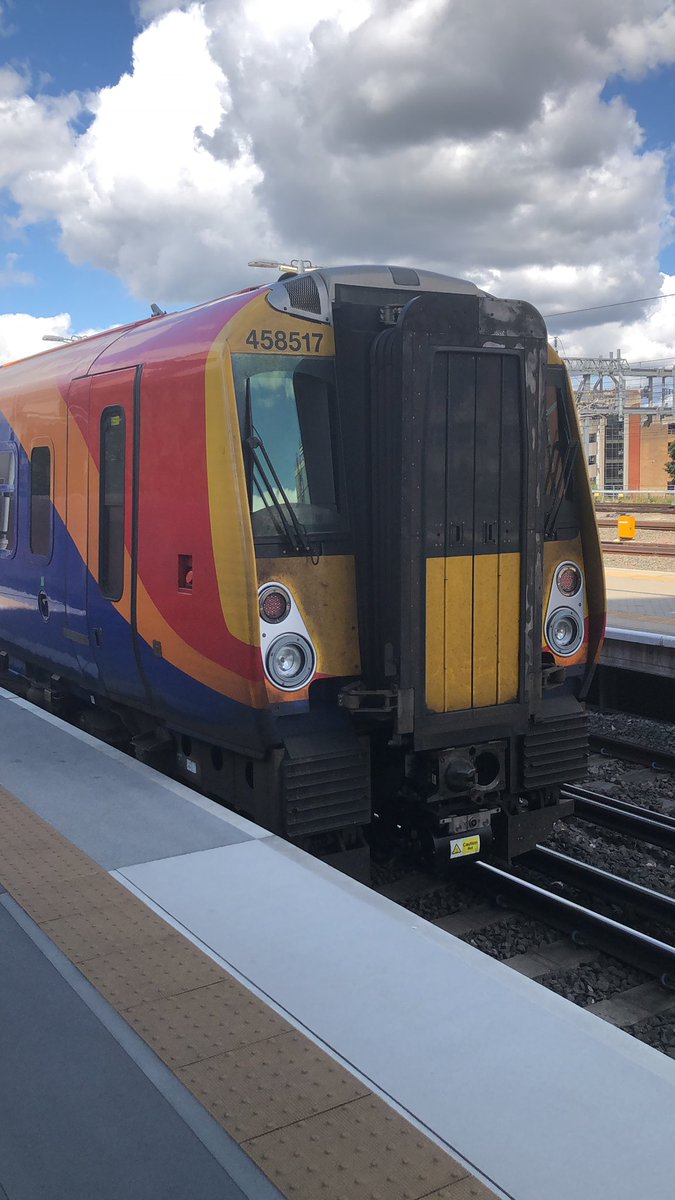 harrisonclas458's tweet image. And my day starts reading to Reading via Virginia Water and Basingstoke #class458