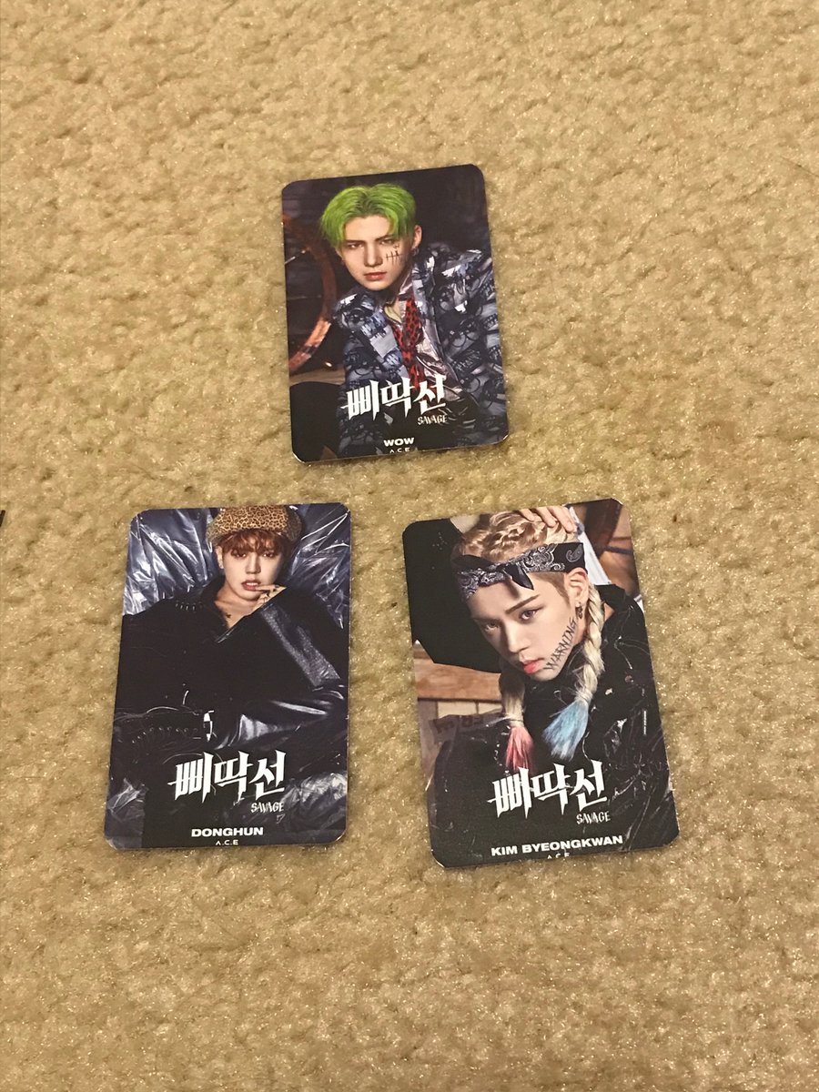 brooke___powers's tweet photo. Ace US Photobook Giveaway! I will be giving away my photobook, the goodies that came with it, and this set of double sided Undercover Mad Squad photocards. To enter you just have to retweet. It will end at 5pm EST on August 17. It is worldwide. Good luck everyone! #kpop #ace https://t.co/VUst8cqBdG