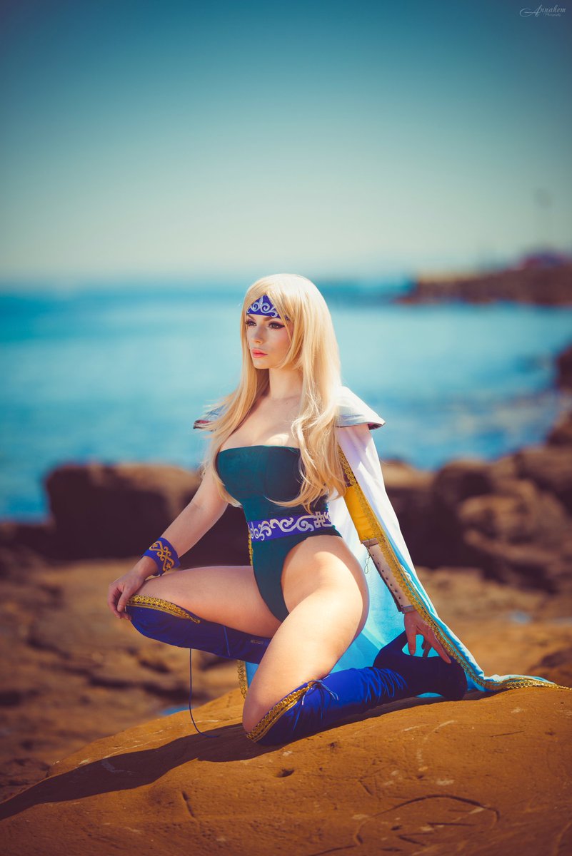 Sunny sunny Final Fantasy beach shoot!Celes:  @Katyuskamoonfox  @Annahem_Photo #celes  #finalfantasy  #ff  #cosplay  #model  #beautiful  #beach  #summer  #sun  #gorgeous  #finalfantasycosplay  #cosplaygirl  #cosplayer  #cosplayergirl  #photo  #beachgirl  #PhotoOfTheDay  #Photoshoot  #love