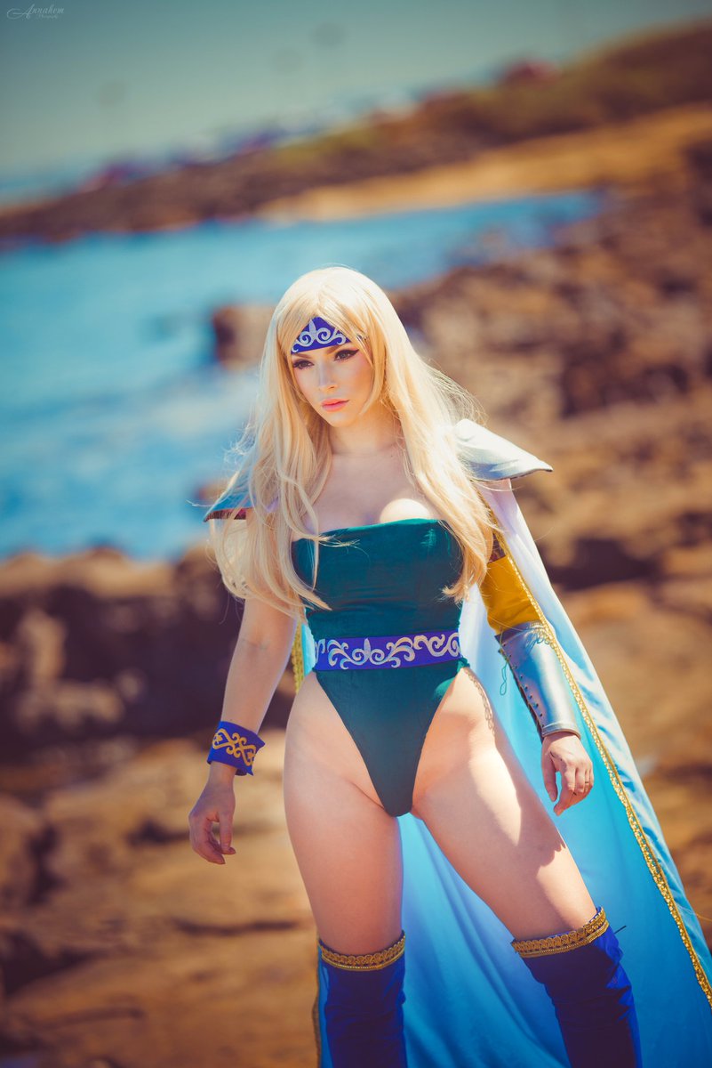 Sunny sunny Final Fantasy beach shoot!Celes:  @Katyuskamoonfox  @Annahem_Photo #celes  #finalfantasy  #ff  #cosplay  #model  #beautiful  #beach  #summer  #sun  #gorgeous  #finalfantasycosplay  #cosplaygirl  #cosplayer  #cosplayergirl  #photo  #beachgirl  #PhotoOfTheDay  #Photoshoot  #love