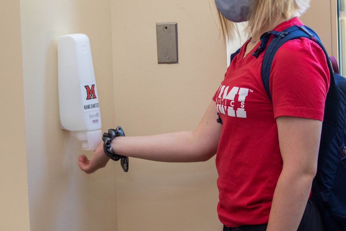 Miami Student Life tweet media