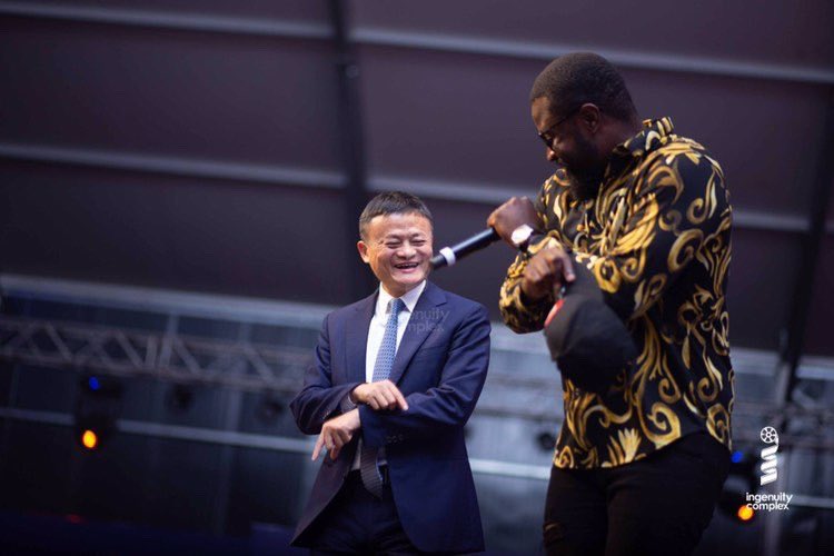 iamLayLow's tweet photo. Last year I quit my job to follow my dream.All I wanted to do was to make music.yea it was crazy.i got that a lot ..then me n @sosawavegod made the song ‘jack ma’. Fast forward I’m dancing on stage with @JackMa n it’s now the official song to his show 😁💲#africanbusinessheroes https://t.co/BnZHFFZIAp