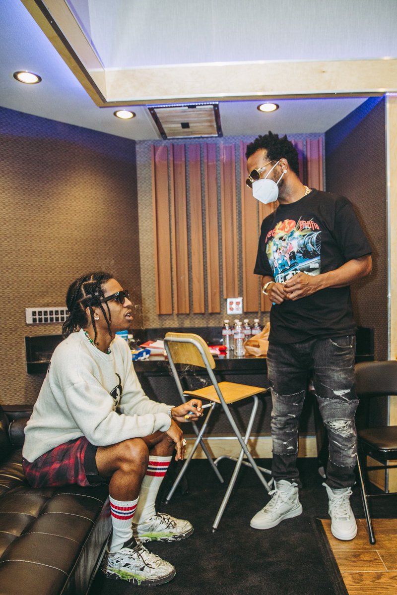 juicy j tweet media