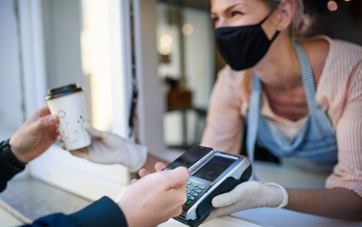 We are extremely excited to introduce our new Health &amp; Safety program which aims to bring our suppliers guidance on the steps that need to be taken at future events 👉 poptop.uk.com/blog-suppliers…