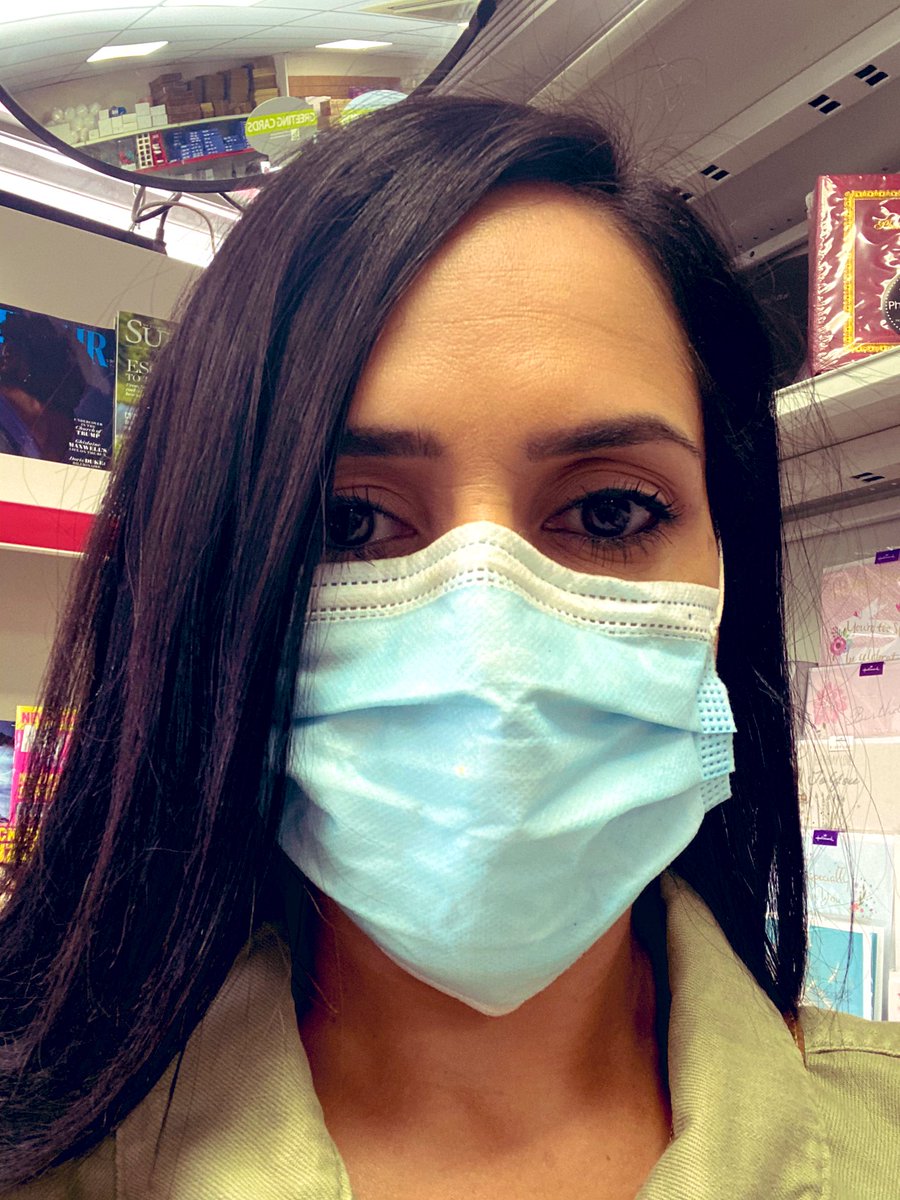 nazaneentv's tweet image. Anyone else finding they can’t unlock their iPhone with the Face ID recognition now we have to wear masks in shops?! 😷 👀 🤦🏻‍♀️
#facemasks #iphonefail
