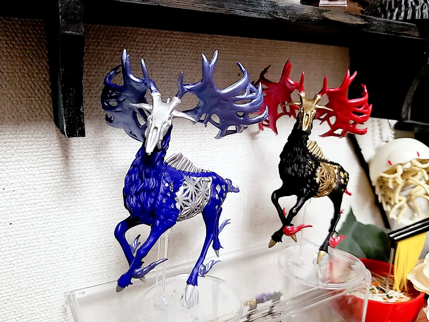 ホームズ カッコいいガチャガチャ発見 いや マジカッコいいよ 神鹿だって ガチャガチャ ガチャポン 神鹿 空想生物 ムラマツアユミ T Co O5hrbpgn0f Twitter