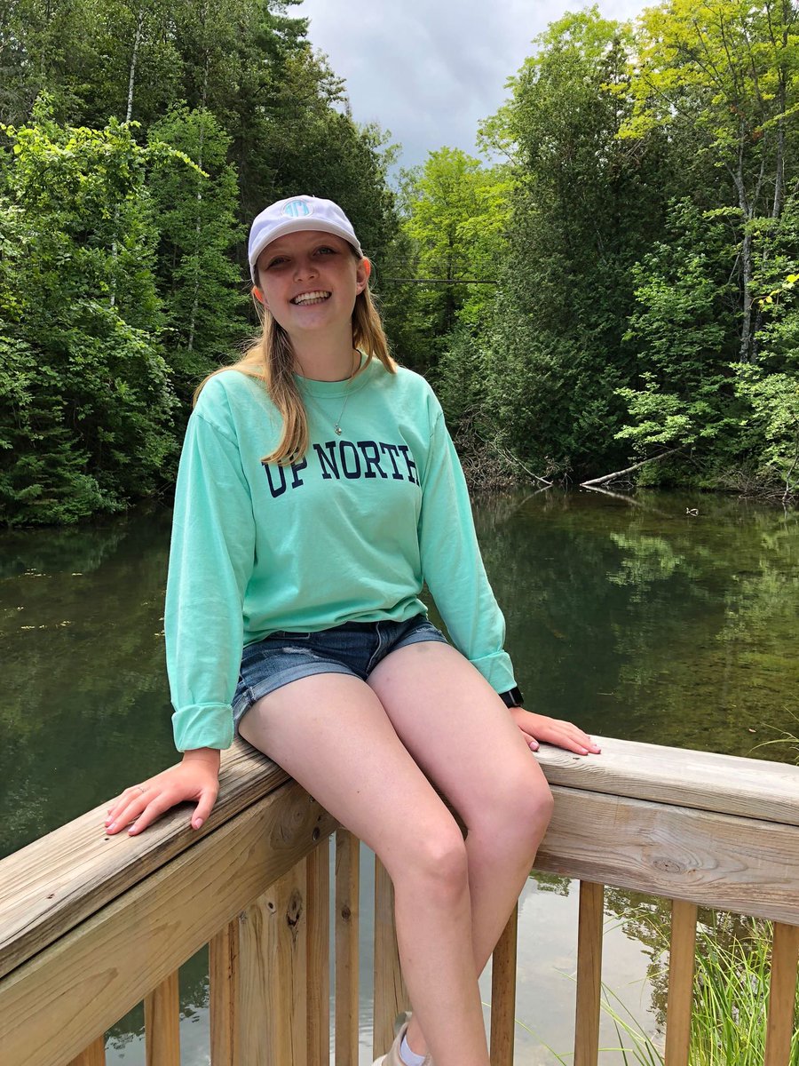 We’ve had some awesome socially distant trips this summer and we cannot wait to mask up for campus in just a few weeks! 🌸 #gozipsgogreek #alphagammadelta