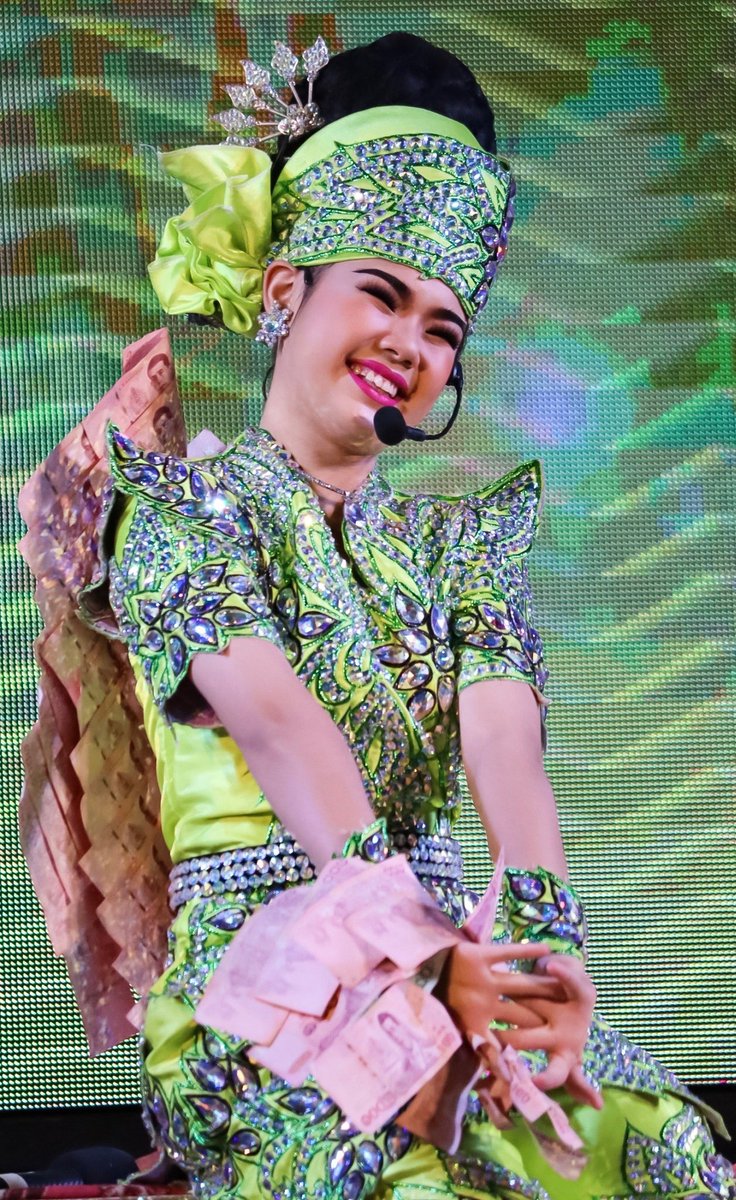 RaneeAnopatcha's tweet photo. 💚สีเขียวน่ารัก คึกคักเวลาลงเล่น สดใสน่ารักตามสไตล์
"สุริฉันท์" นางเอกตาสระอิ "น้องปอยลูกท่าเรือ"😘🤟🏻

#BPFCbyRanee
#_tanutcha_poy
#ศรรามน้ำเพชร
#นางเอกตาสระอิ
#น้องปอยลูกท่าเรือ
#เพราะเขาและเธอคือเมนMainของพี่ https://t.co/0UsqscCkXo