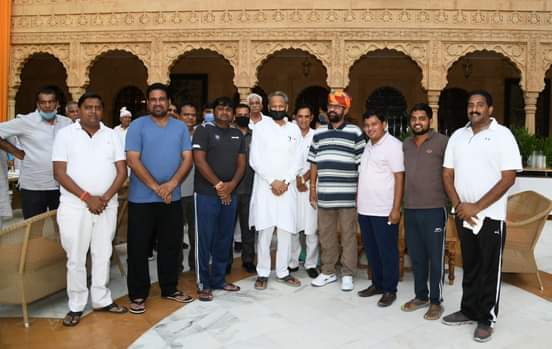 YOUTH CONGRESS tweet media
