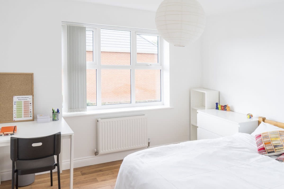 Foxes Sales & Lettings tweet media
