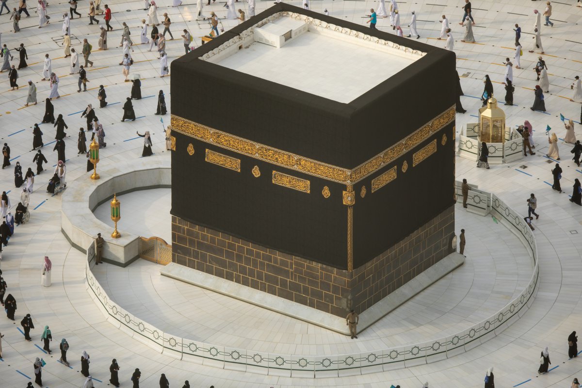 Hadithoftheday's tweet photo. Absolutely beautiful images of the blessed Hajj pilgrims performing the Farwell Tawaf. How unique, how wonderful. May Allah accept their Hajj! 

Photos credit: Saudi Ministry of Media https://t.co/Yc8KyZ7uu8