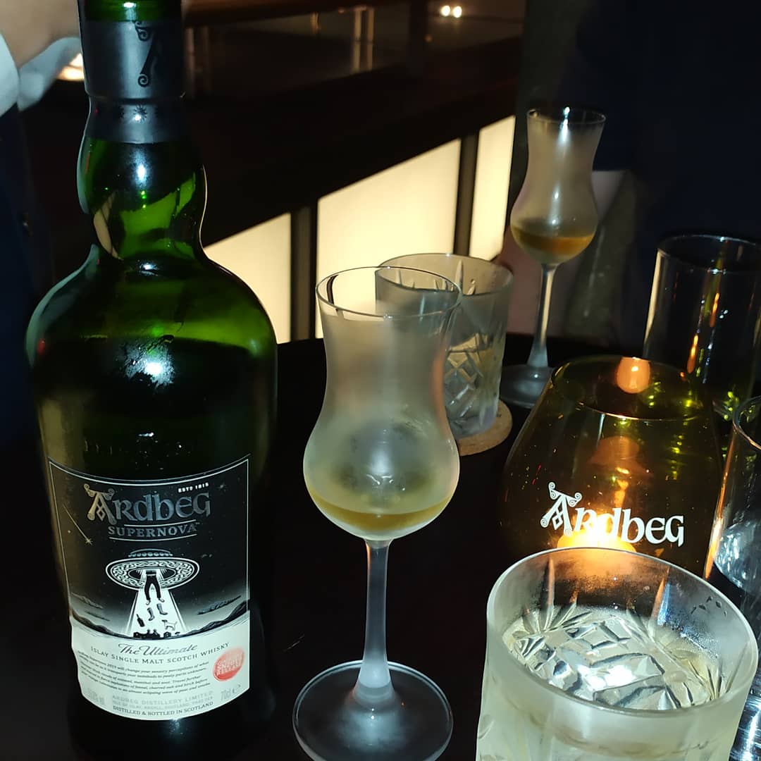 ShimEdward's tweet photo. Celebratory drink for the #NASA #SpaceX landing with extraterrestrial whiskey @Ardbeg https://t.co/4jwoBFEmkL