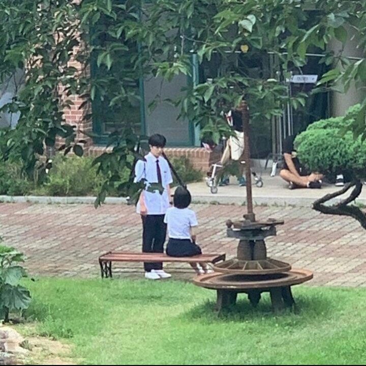 MmhY99's tweet photo. I got it from instagram...
I think he has started shooting the drama...
😊😊😊😊 https://t.co/6DVTfGFRmd