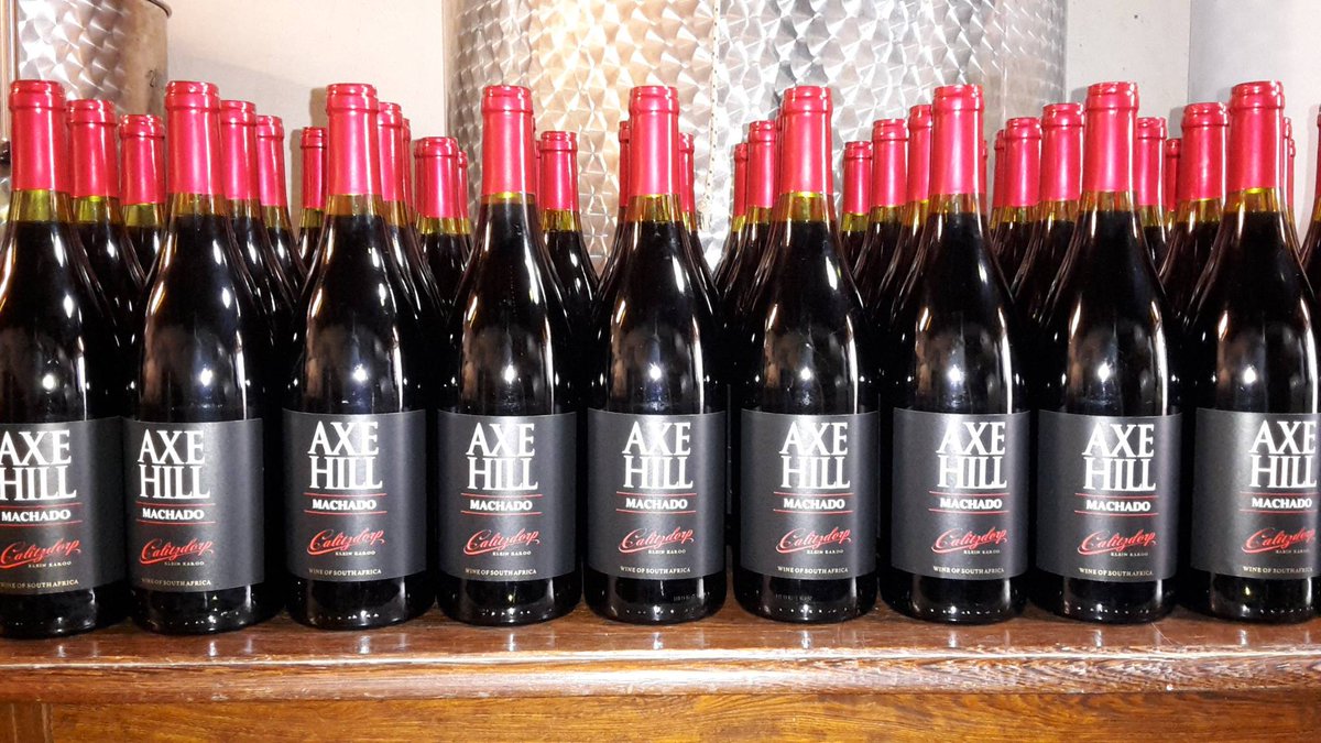Stoeptasting's tweet photo. Lockdown wines  - Axe Hill has your back. - https://t.co/OOCzqvpPjM https://t.co/kVZdVwdtoF