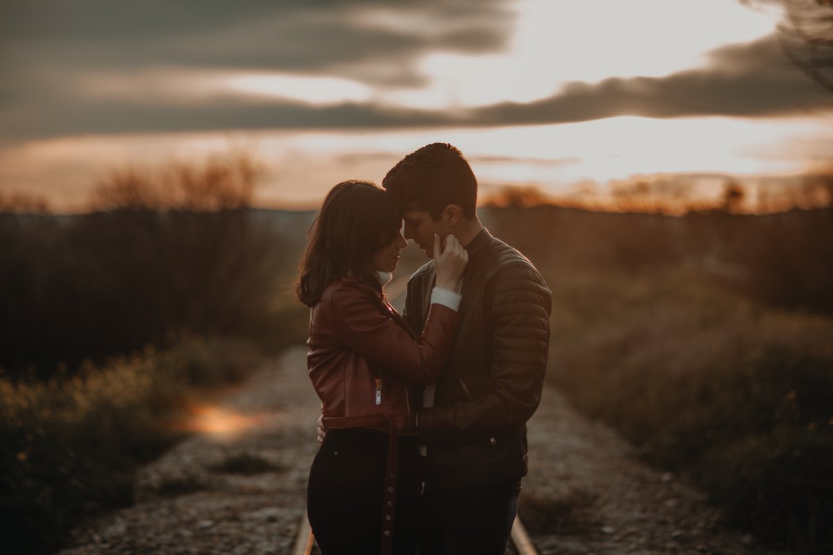 CreatingMotions's tweet image. ¿Te gustaría  inmortalizar un momento romántico  con la persona que amas?💞

➡️Escríbenos por MD.

#amor #parejas #love #TresCantos #Colmenar #Alcobendas