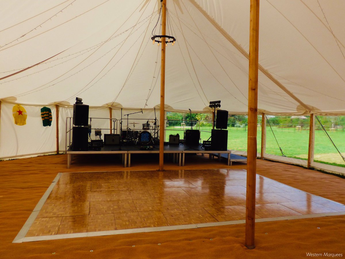 WesternMarquees's tweet photo. Can’t decide whether to have our traditional pole tent or a coverspan marquee? Why not have both?!🎪This party created a wonderful space by having the dancing💃🕺in our pole tent and dining in our 15m wide coverspan marquee. We really can create anything your imagination allows✨ https://t.co/wM0YUP2qD1