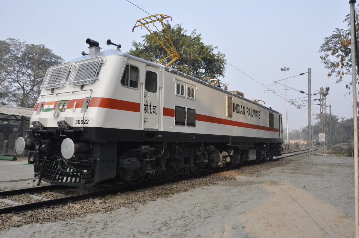 TheInfraIndia's tweet photo. डीजल रेल इंजन कारखाना वाराणसी, द्वारा जुलाई माह में कुल 31 विद्युत रेल इंजन का रिकार्ड उत्‍पादन किया गया है।

कोरोना महामारी की परिस्थितियों में इंजनों का रिकॉर्ड उत्पादन भारतीय रेल के लिए एक मील का पत्‍थर है। 

CC: रेल मंत्रालय https://t.co/IE5p3KHq5p
