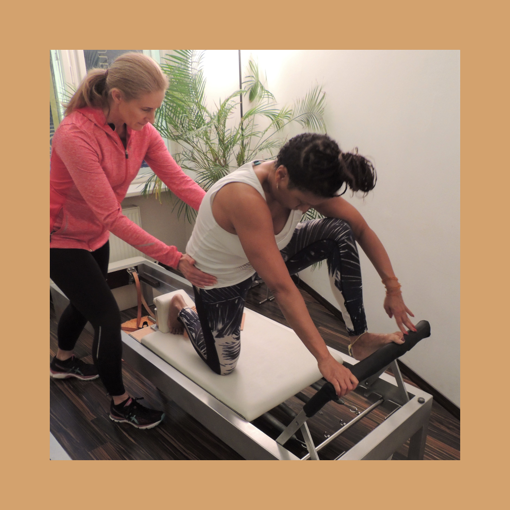 SensoStudio's tweet image. Private lesson on classical apparatus until September 28 euro per class
Whot? Whot?? Whot???
Private training? On apparatus? Only 28 Euro?
Yesss!!! With our apprentices, only till end of September!
IF you buy a 10-er card it is ONLY 25 Euro!!!
#sensopilates #pilates #therealpilat