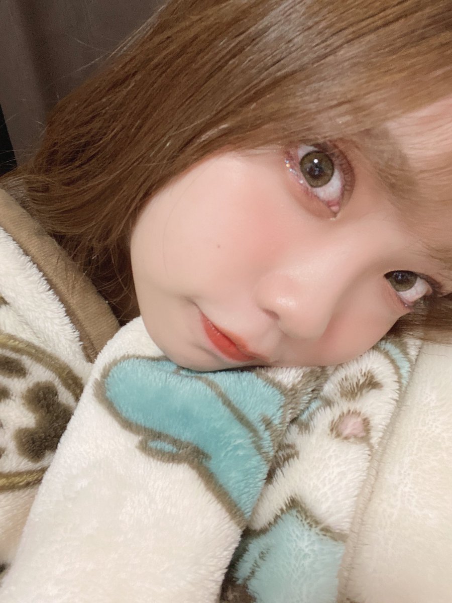 仲村 和泉 Ske48 クーラーかけた部屋で毛布に包まるのが好き まいにちいずりん 仲村 和泉 Ske48 クーラーかけた部屋で毛布に包まるのが好き まいにちいずりん