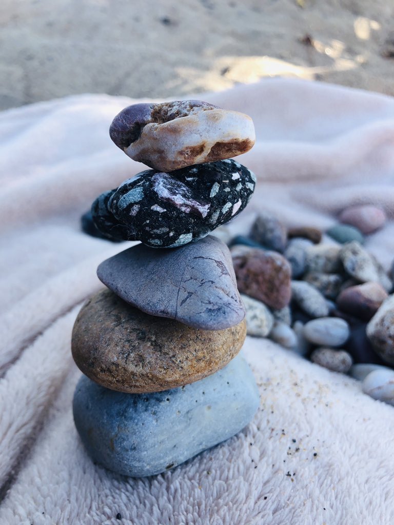 timefortravell1's tweet image. #rockart #beachstuff
