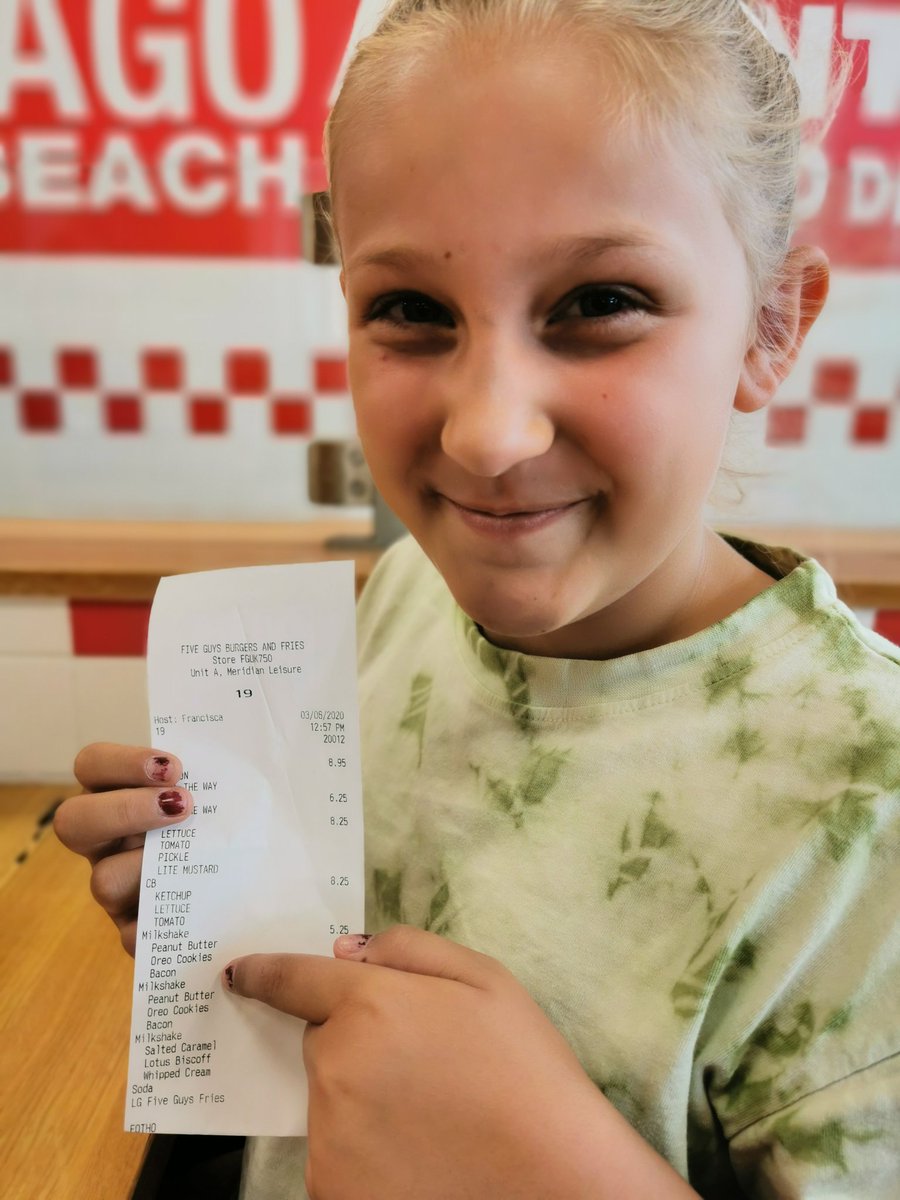 simonlcfc's tweet photo. @beardmeatsfood she wanted a #beardshake @FiveGuysUK https://t.co/nyytlGuJHe