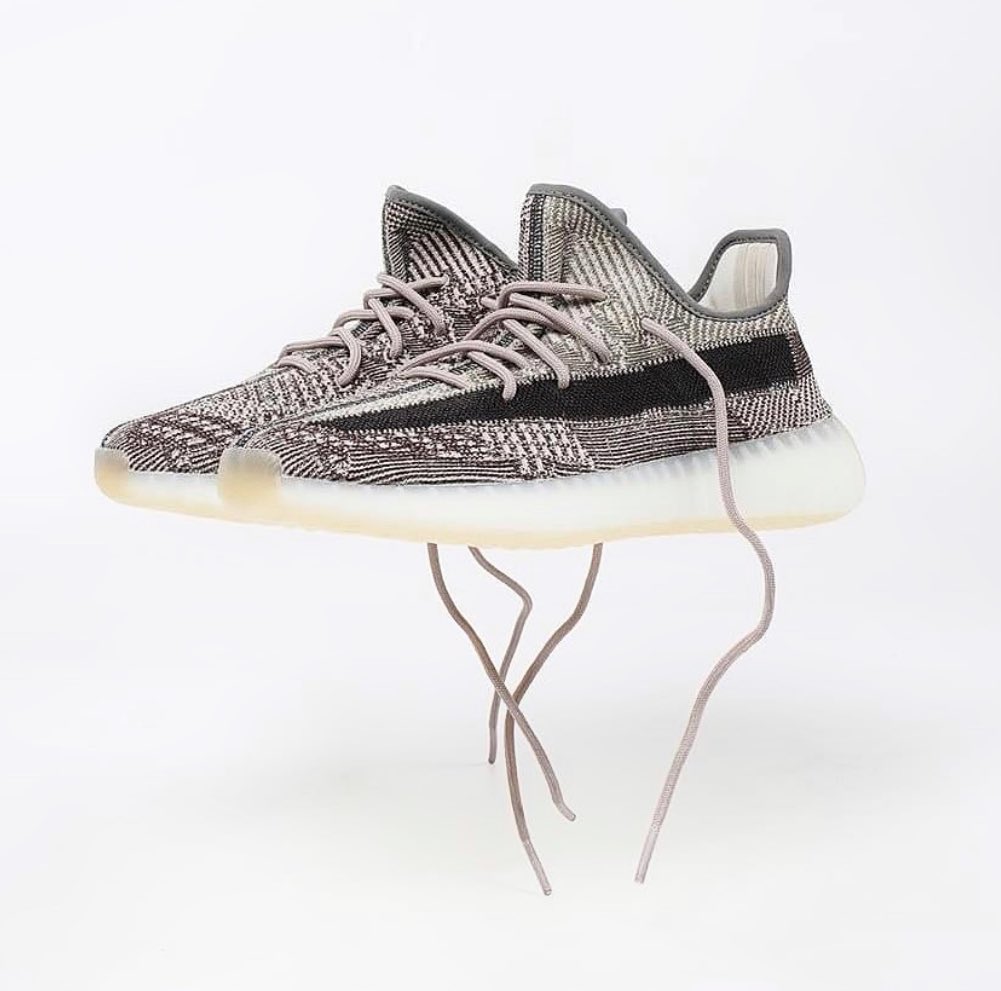 Queenie_Boy's tweet image. PRESE!
Queste le volevo da un po’. Ovviamente lisciate in pieno all’uscita ma le ho trovate ad un onestissimo resell! 

 #ZYON 🔥