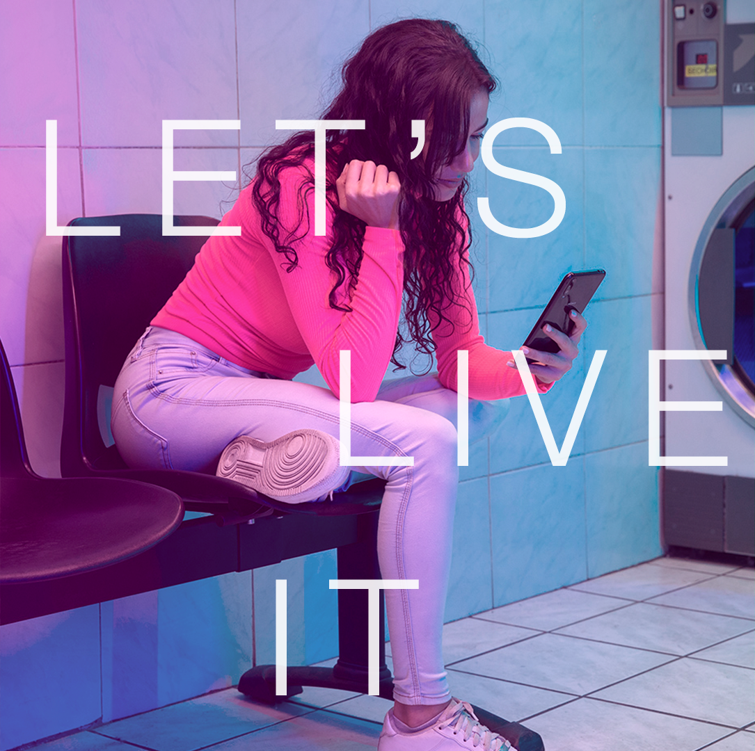 Wiko_CH's tweet image. 1 Ladung, 3 Tage Nutzung? Ja, mit View4! 

1 charge, 3 jours d'utilisation? Oui, avec View4! 

#LifeNeverSleeps​ #WikoletsLiveIt #LetsLiveIt #PowerBattery