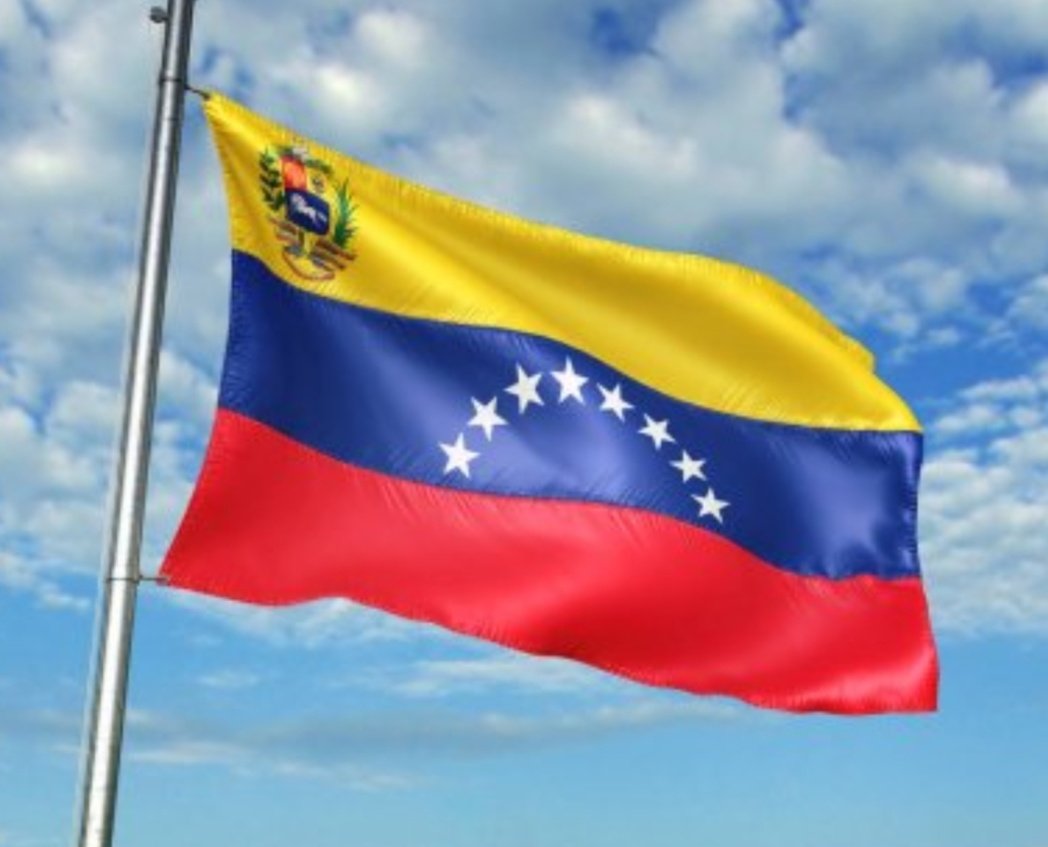 'Yo digo con mi canto
lo que yo aprendí en la escuela,
¡bandera de Venezuela
por qué yo te quiero tanto!'
Recordada melodía de Leoncio Martínez y Francisco De Paula Aguirre para desearle un Feliz día a mi hermoso Tricolor Patrio.
#AtencionYSaludParaTodos