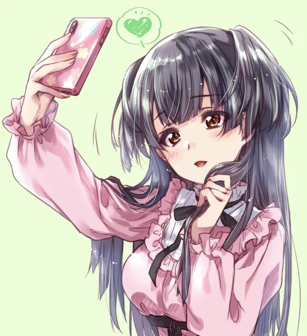 「あ!冬優子ちゃんがスマホ持ってくねくねしてるっす!」 #シャニマス 