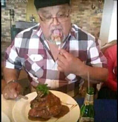 EudisGirot's tweet photo. LA MEGA RUMBA D WILL RANGEL 3 dias d derroche en su finca d Barinas burlándose de Maduro y las Normas Sanitarias de la OMS
Cantantes, Carne asada, Cochino frito, Wisky,$ todos borrachos Will SE CAGO DE LA PEA celebrando la muerte y hambre d trabajadores
SINVERGUENZA MISERABLE!!! https://t.co/S9k3TiTSIi