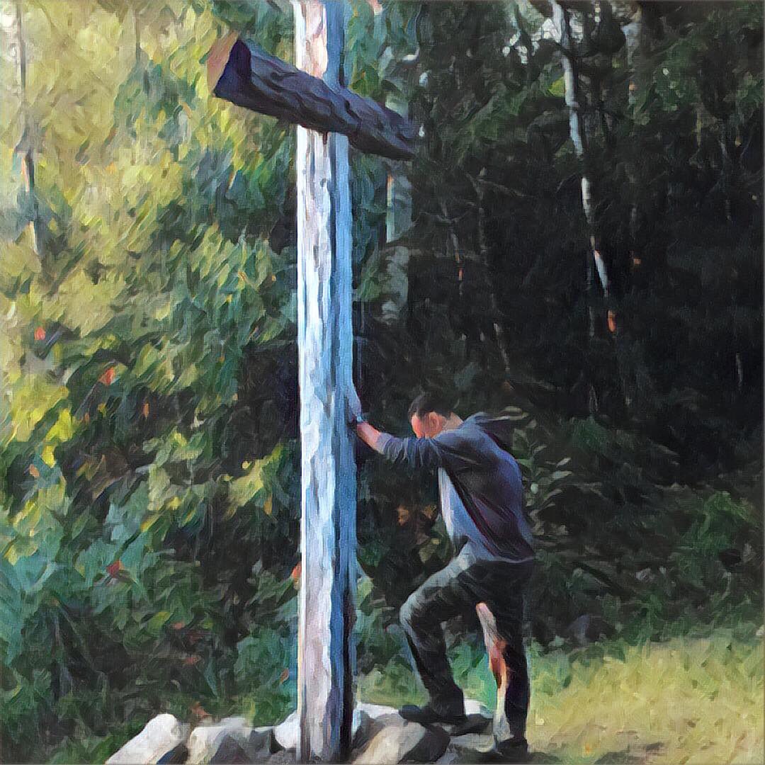 markvelez's tweet image. I have some good news...HOPE IS FOUND HERE! Cast all your cares at the foot of this cross...Jesus will pick you up, dust you off, and give you new life. He did it for me, he’ll do it for you! #jesus