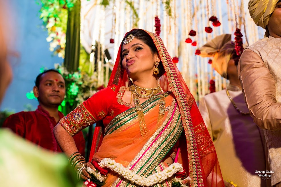 You come down Mr.
#strangesadhu 
.
#southasianbride #iamthebride #weddingstories #alternativeweddingphotography #weddingeditorial #documentaryweddingphotography
Book now.