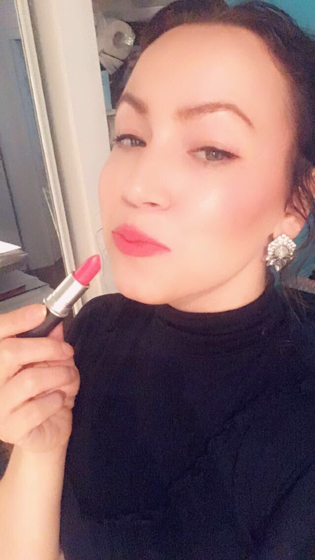 ElleAartist's tweet photo. I had the BIGGEST auditions I’ve ever had. I had lots of lines to learn with an accent, I had some movement to incorporate into my acting. It was quite the task. A 4-minute audition took over 8 hours of training and studying... and I loved every minute of it! #ElleA #ElleAartist https://t.co/lE1MBHIOjL