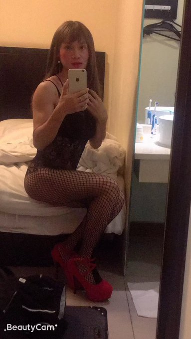 I'm a ladyboy trans in Shanghai https://t.co/UjGEupjgLD<a href="/tag/%E6%96%B0%E5%A4%B4%E5%83%8F"class="tags"><span>#新头像</span></a>