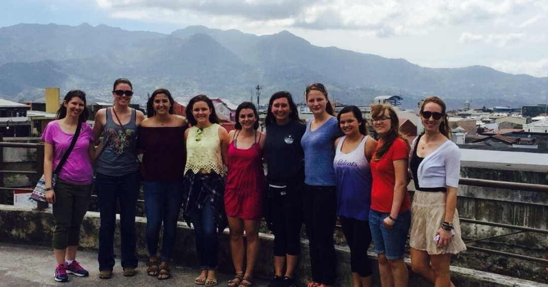 kstatespanish's tweet photo. #MeetYourProf Monday! Get to know your #KStateSpanish professors, the Spanish courses they teach and their research interests.
DR. KANOST teaches Spanish American Literature & Culture, and Translation (Pictured w/students in Costa Rica #PuraVida):
https://t.co/o1hLT7Z8rD https://t.co/uSvT8sM0RB