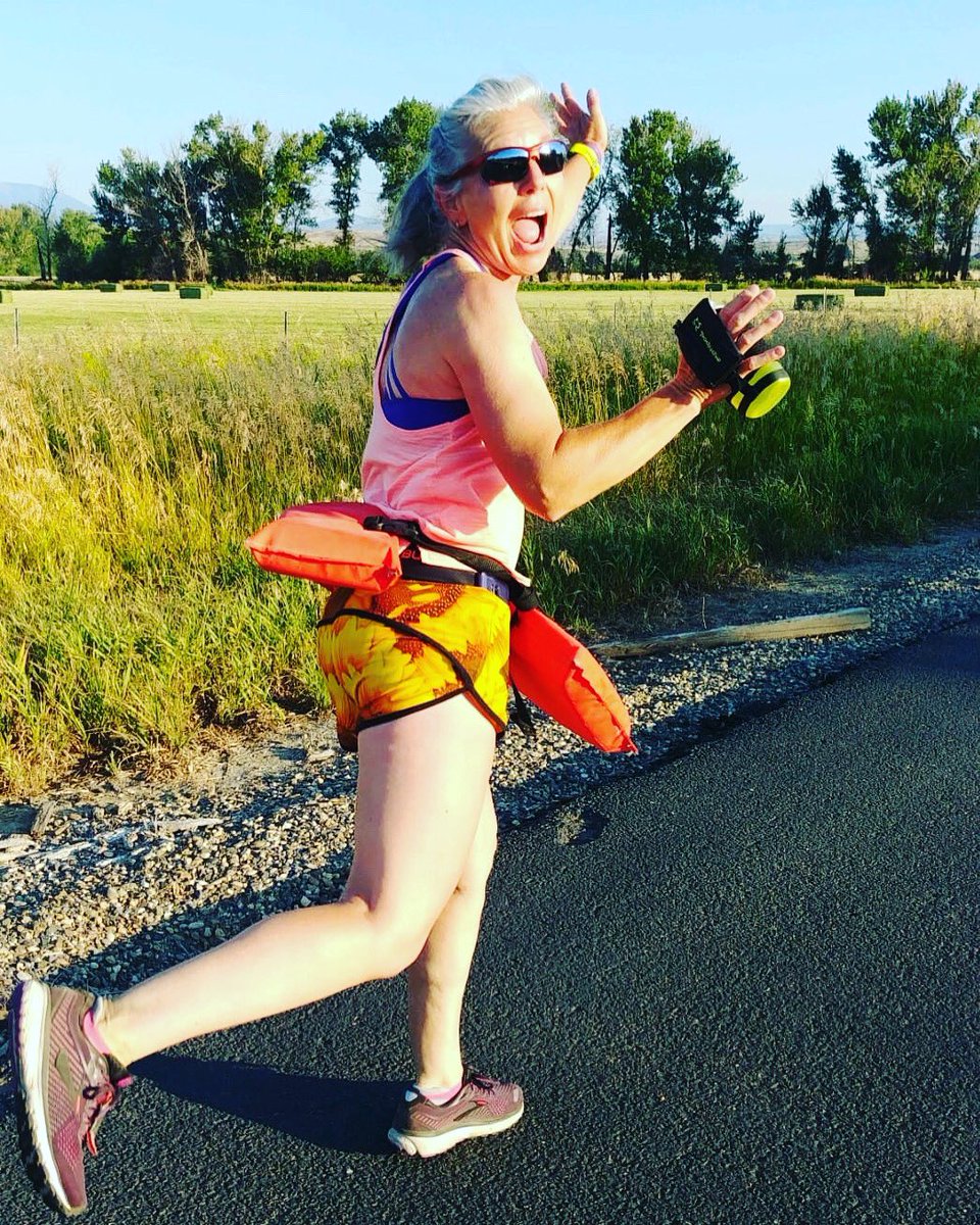 LRMarathon's tweet image. Safety first! The newest thing in running reflective gear! #sillysummerchallenge #LRMarathon