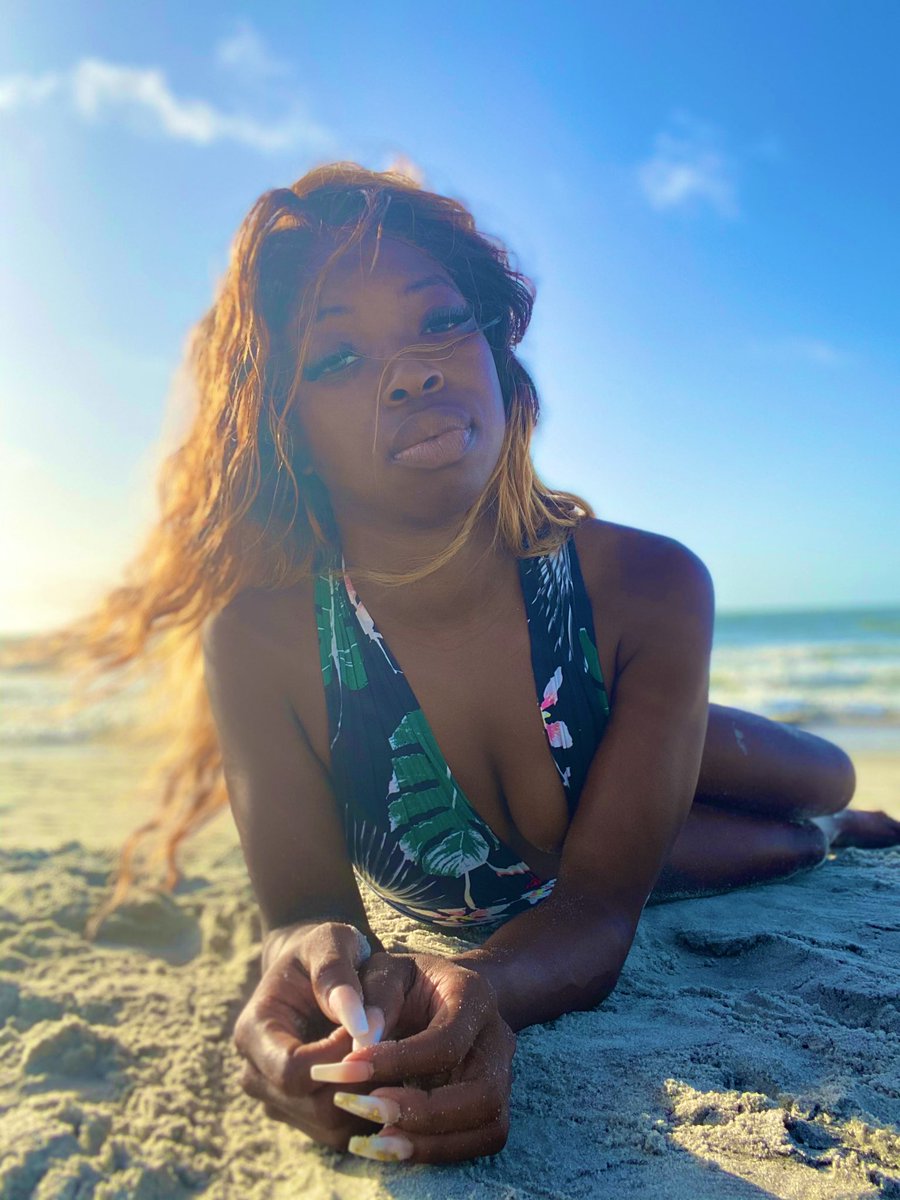 AyexisJay's tweet photo. The perfect Get A Way lets you just Get Away 😘😘🥰🥰🥰#BaecationWithoutABae #LivingSingle #2020Trips #JustTheLoves #LonelyNotAlone https://t.co/OW8MpsADXA