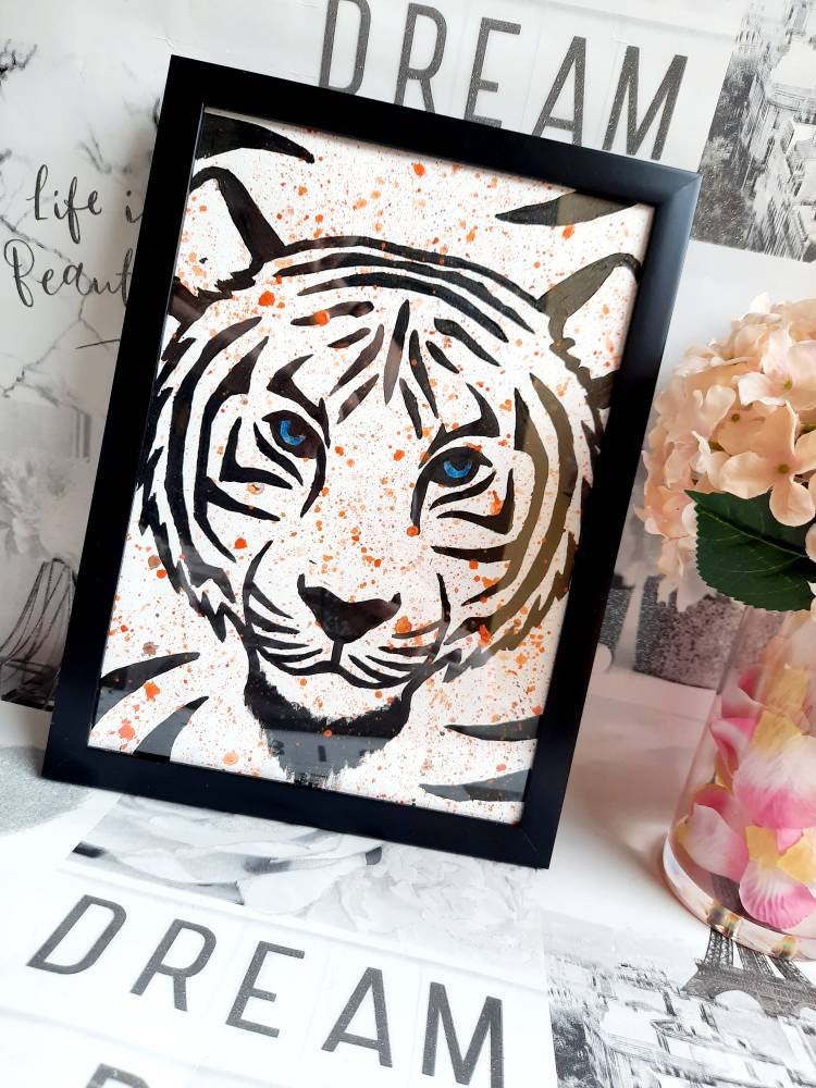 RandomLilToad's tweet image. Really love this, from the Etsy shop "DreamComeDrew." etsy.me/3i3QM29 #etsy #originalpainting #originalart #framedpainting #tigerking #acrylicpainting #minimalart #nurserywallart #tigerwallart #animalart #htlmp #etsyfinds