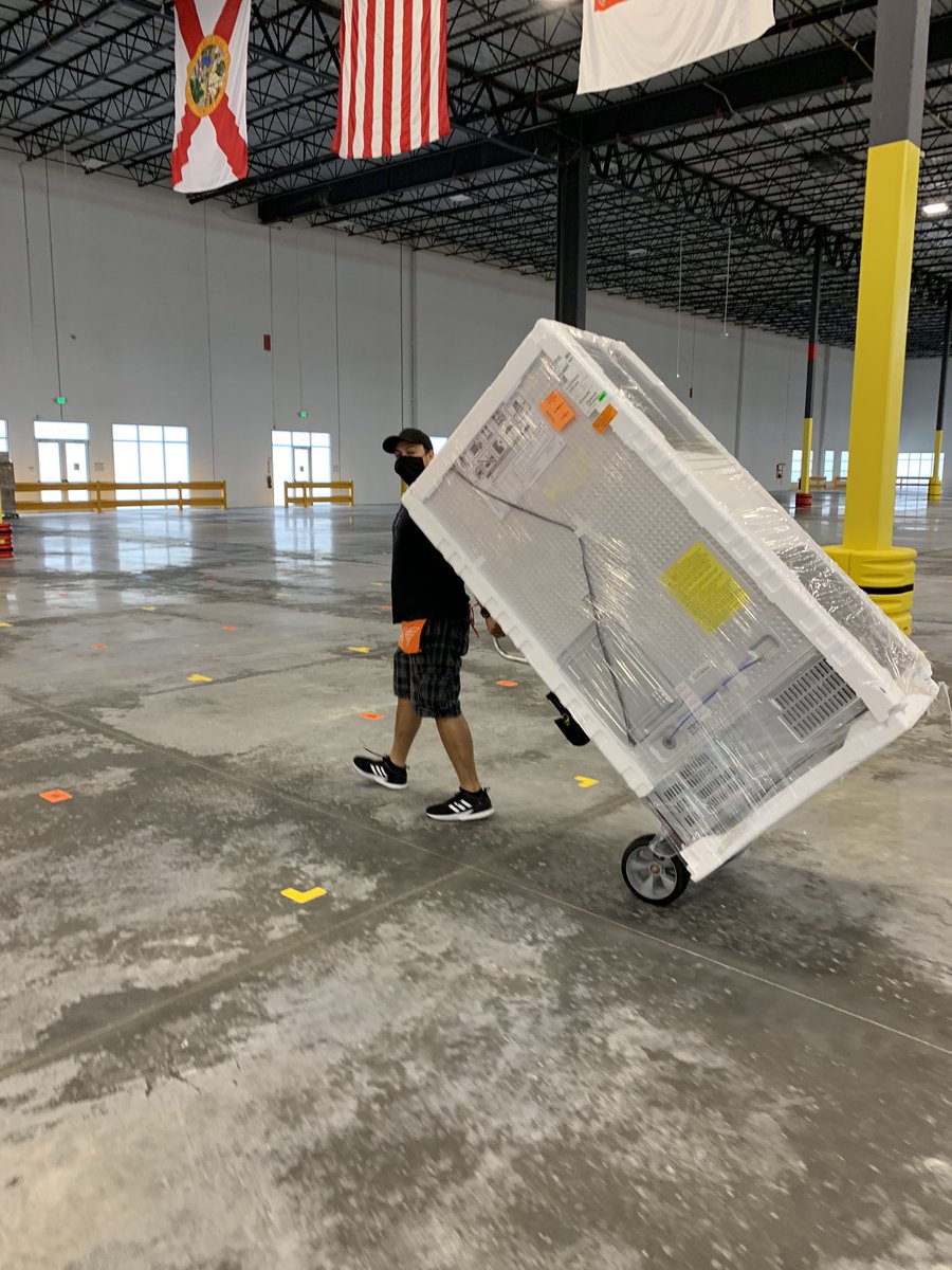 5868Mdo's tweet image. Day one, piece one, it’s official WPB 5868 is live!! The team is getting it! #onesc #teamwork #NewBeginnings @PharaPlancher1 @JonSekelsky @DustinYoungTHD @McVeighTHD @jenny_helme