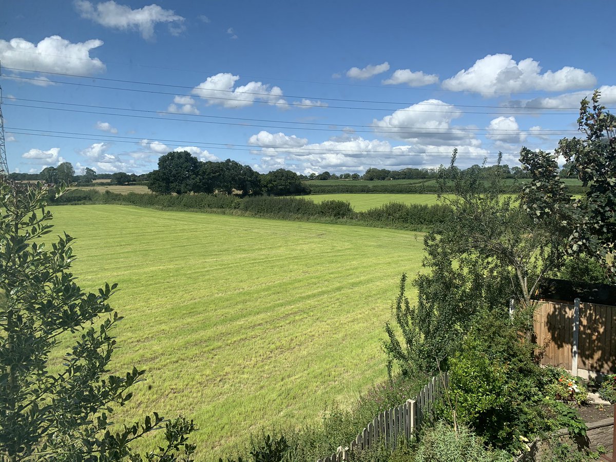 _Arkadia_'s tweet photo. @herdyshepherd1 The view from my home office.  Still I’d swap leafy Cheshire for the Lakes anyday. https://t.co/h3WVmELIEb