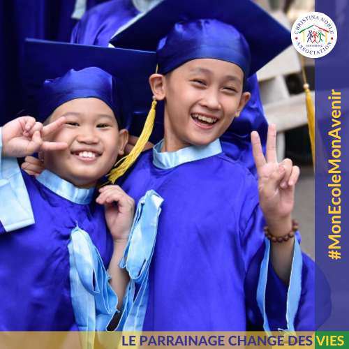 FChristinaNoble's tweet photo. 🌞 Au Vietnam, notre Programme de Parrainage permet à 850 enfants de poursuivre leur scolarité.
Ils suivent le cursus national et obtiennent les mêmes qualifications que tous les autres enfants du Vietnam.
PARRAINEZ 👉 https://t.co/ELMRGjB0hB
#MonEcoleMonAvenir https://t.co/5wfP6gPqwN