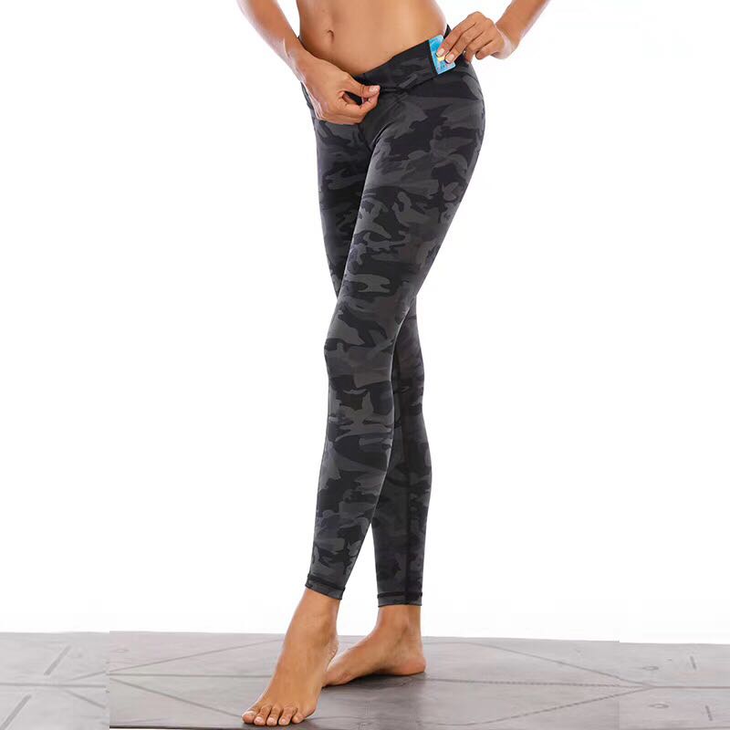 stcompression's tweet image. Camouflage yoga leggings,hidden pocket,same style of Lululemon, contact us at sales@stcompression.com for details
#yoga #YogaPants #yogagirl #yogapractice #yogalegging #leggingsarepants #leggings #activewear #sportswear #apparel #yogapractice #workouts