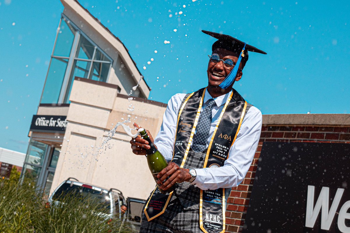 theetrademark's tweet photo. August is Black Owned Business Month! @shopmytm is a business owned by a Black Educated Woman who highlights scholastic achievements nationwide by providing graduation accessories and apparel to commemorate students’ educational journey. THREAD 1: B.S. Breathtaking Stoles https://t.co/pdHoMGZDdn