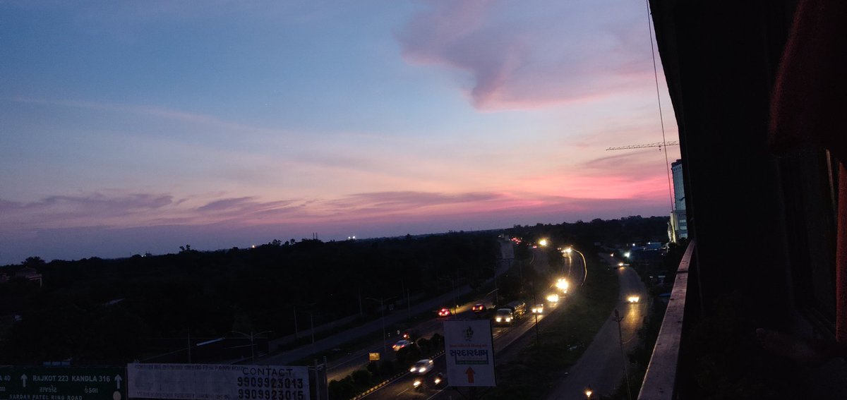 imishanipanchal's tweet photo. #MyAhmedabadshot #OnePlus #OnePlusClick https://t.co/n9ZGcC5biy