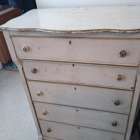 flipnchik's tweet photo. My vision. Madeline is her name. A 1920's refurbished dresser. Sold! https://t.co/9ryoJ9fKWp