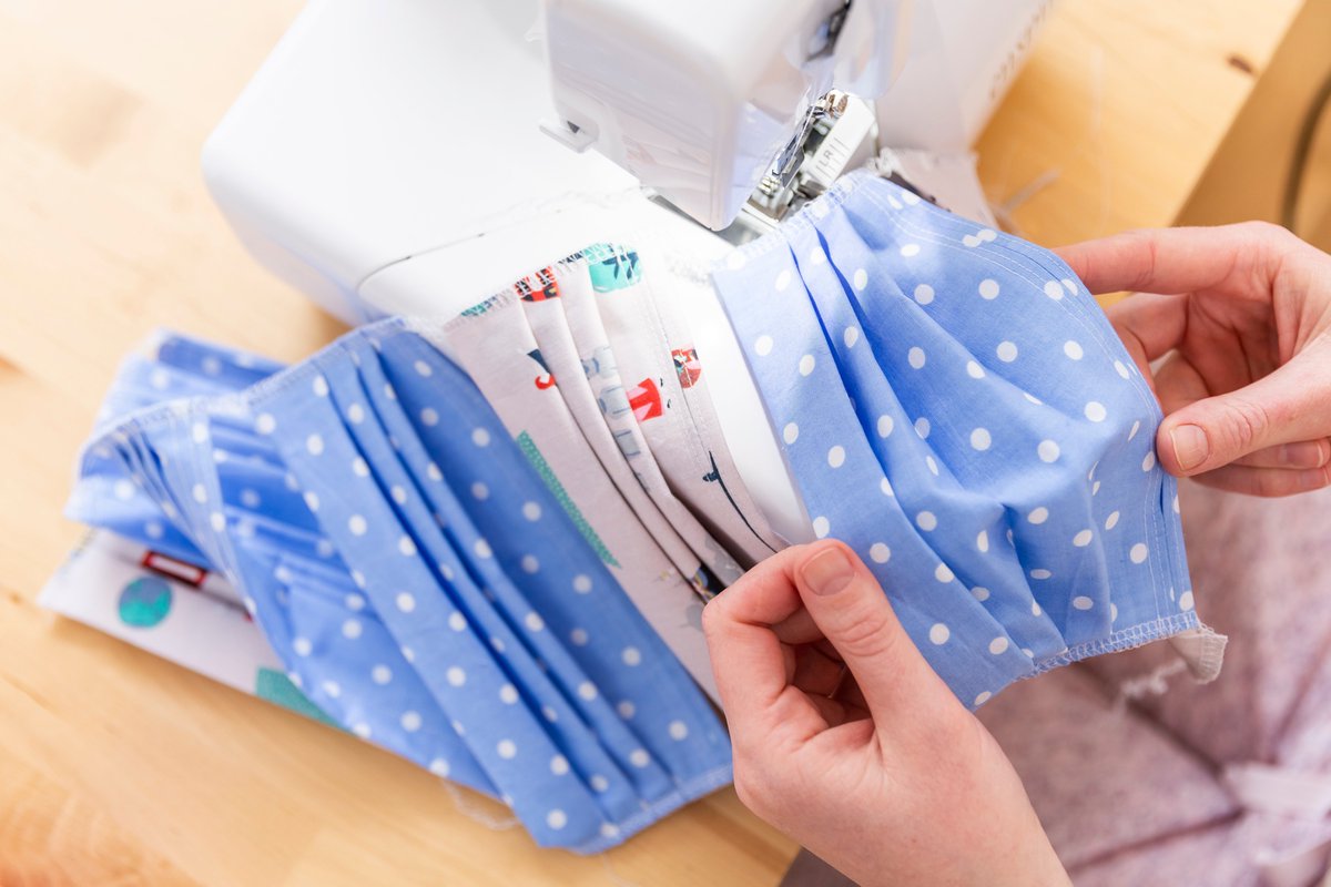 Karolinska Institutet (@karolinskainst) on Twitter photo Wearing cloth #facemasks could help reduce the spread of viruses such as #SARSCoV2, according to a literature review by researchers at KI and <a href="/McMasterU/">McMaster University</a>. "This evidence should be more than sufficient to recommend their use," KI's Juan Jesus Carrero says. bit.ly/2Xl14CY Wearing cloth #facemasks could help reduce the spread of viruses such as #SARSCoV2, according to a literature review by researchers at KI and <a href="/McMasterU/">McMaster University</a>. "This evidence should be more than sufficient to recommend their use," KI's Juan Jesus Carrero says. bit.ly/2Xl14CY
