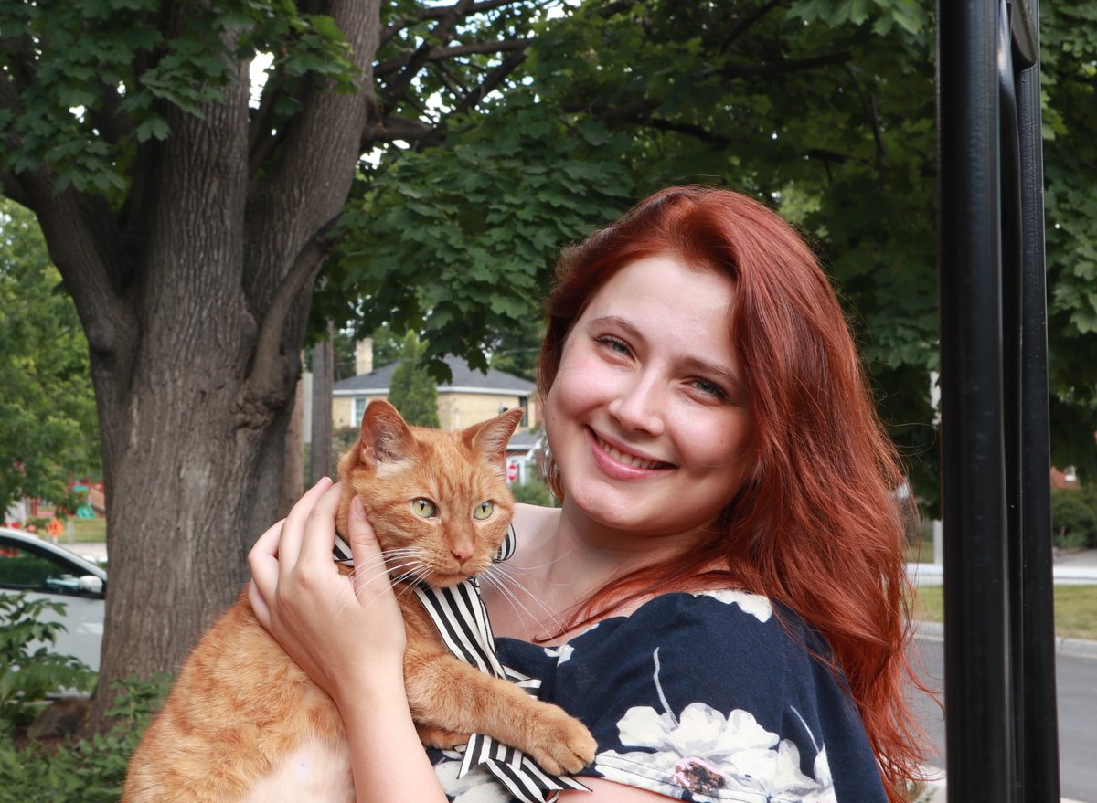 CampVirtually's tweet photo. Sophie is a 25 year old Master of Public Health student with the University of Guelph. She previously studied Biomedical Sciences at Guelph! Sophie believes wellness is a vital part of healthy living and is so excited to see you in the Mood Booster Monday session! https://t.co/Ugu4ZmJMKk