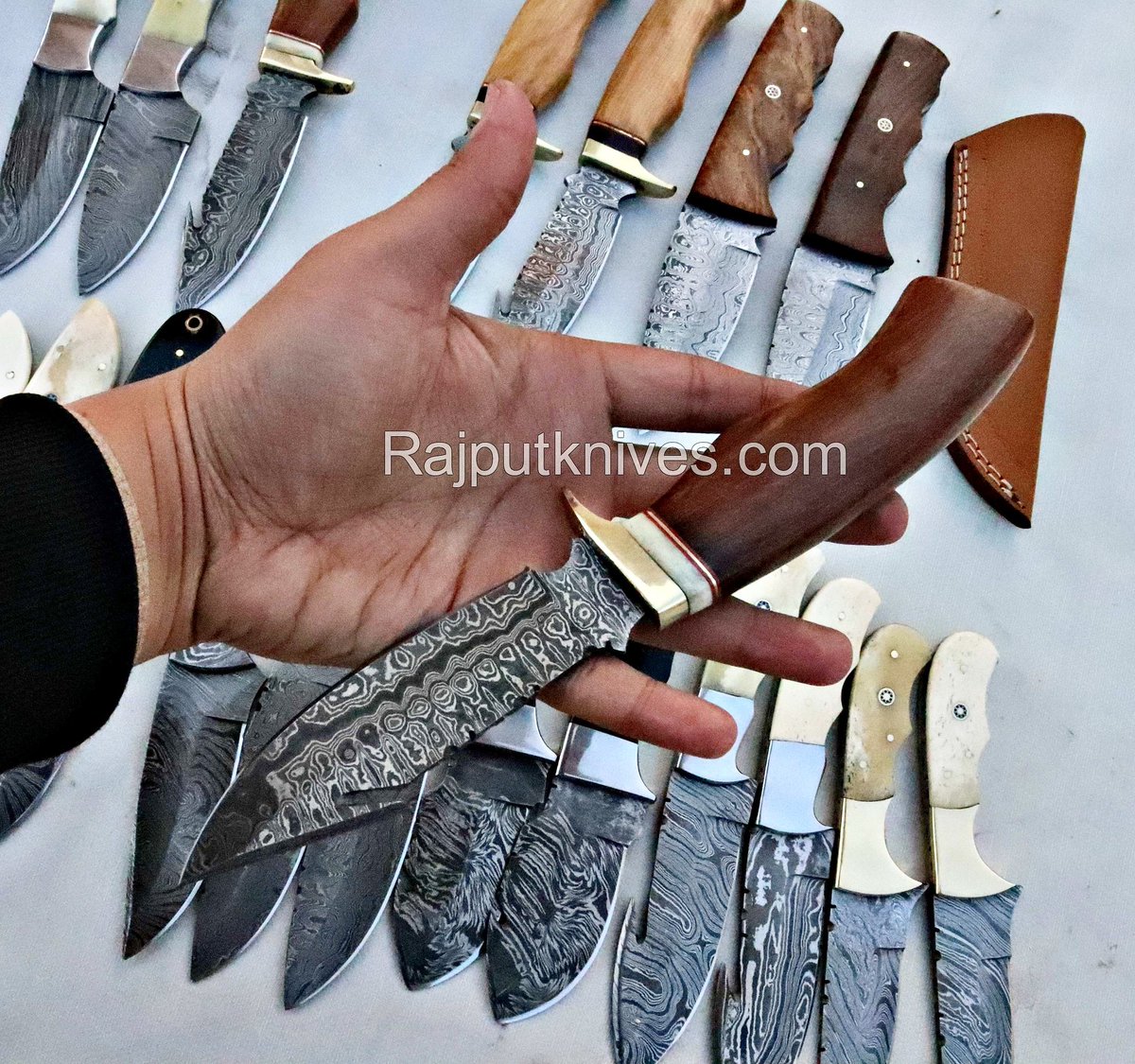 RajputKnives's tweet photo. #Gut_Hook fixed blade knife.
We are making and supplying custom knives with order.
.
Contact whatsapp( +92-304-5701960 ) for more information
.
Give us a follow  @rajputknives 
Subscribe us on youtube: Rajput Knives
.
.
#guthookknife #guthookknives #rajputknives #knifeguthook https://t.co/qWYk9neseB